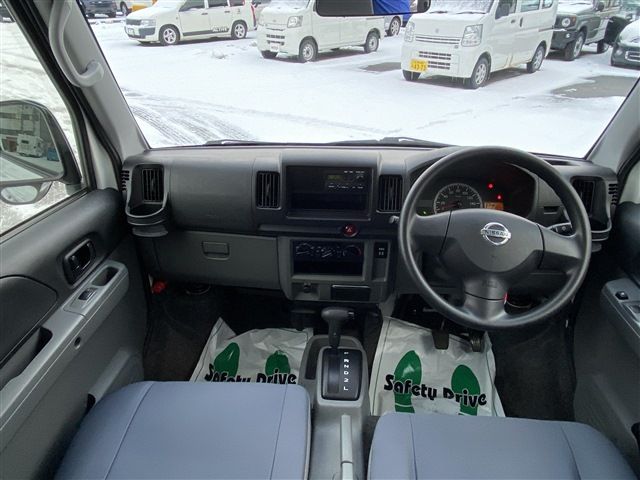 NISSAN CLIPPER van 4WD 2013