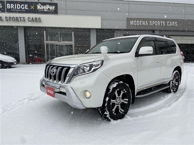 TOYOTA LANDCRUISER PRADO 2015