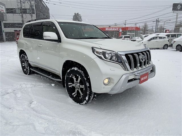 TOYOTA LANDCRUISER PRADO 2015
