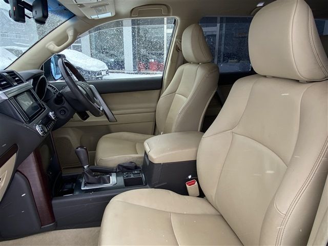 TOYOTA LANDCRUISER PRADO 2015