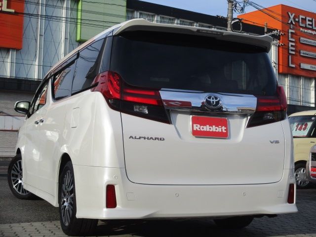 TOYOTA ALPHARD 2016