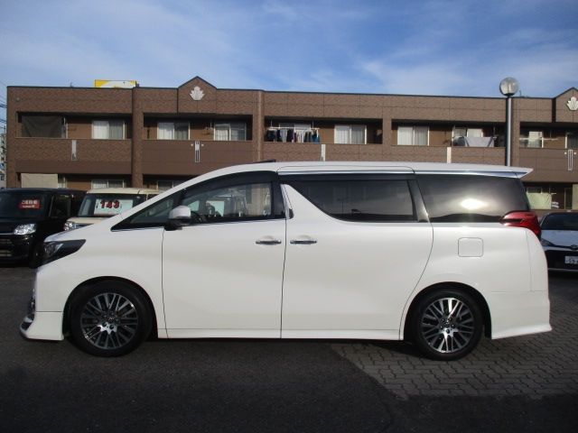 TOYOTA ALPHARD 2016