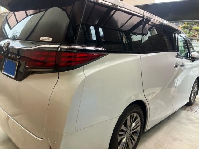TOYOTA ALPHARD 2024