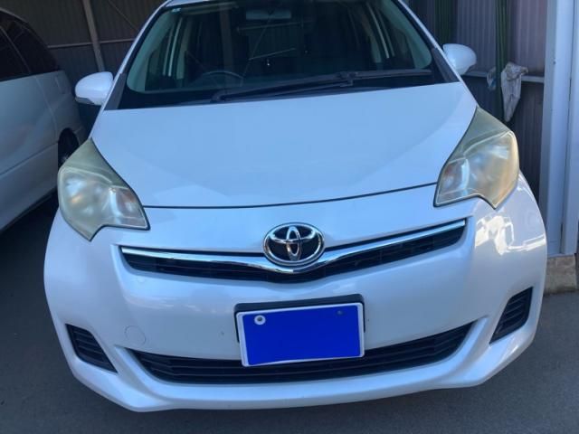 TOYOTA RACTIS 4WD 2011
