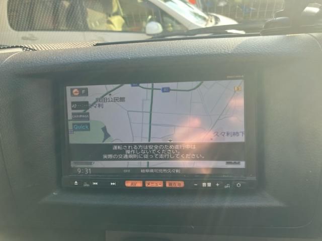 NISSAN NV350 CARAVAN 4WD 2015