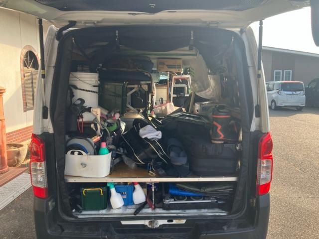 NISSAN NV350 CARAVAN 4WD 2015