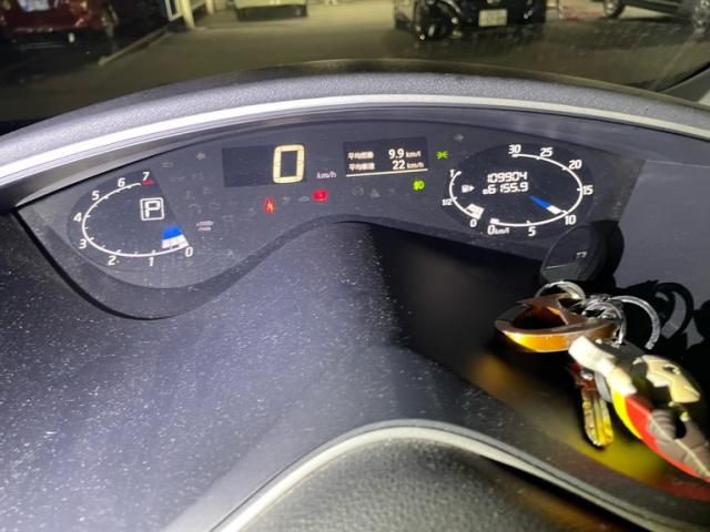 NISSAN SERENA  S-HYBRID 2014