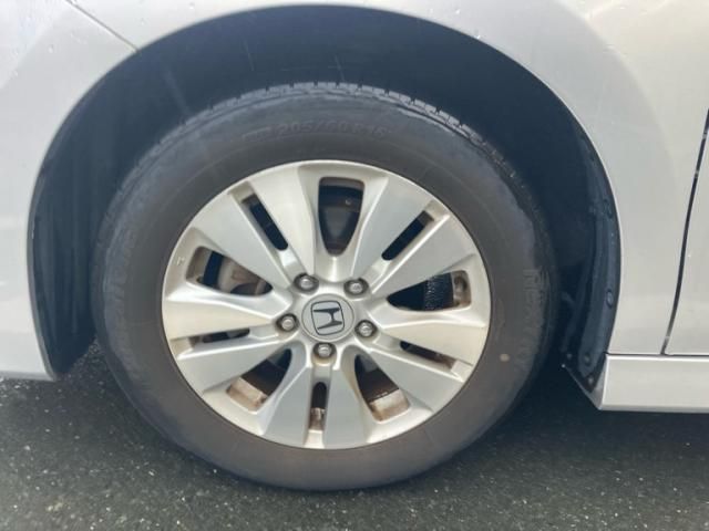 HONDA STEPWAGON SPADA 2010