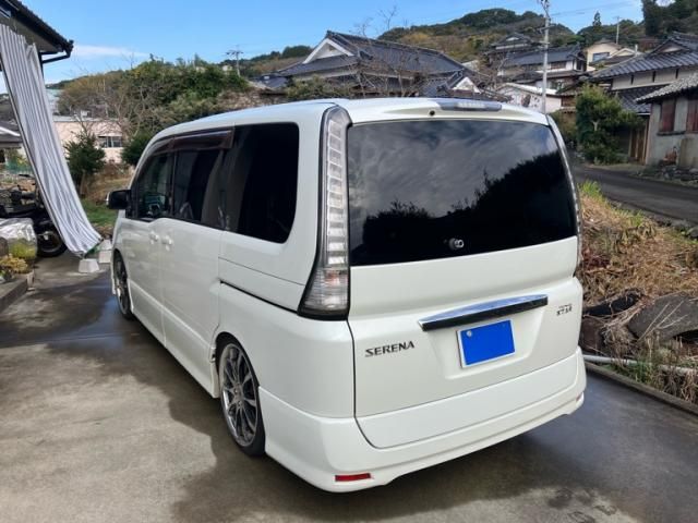 NISSAN SERENA  WG 2009