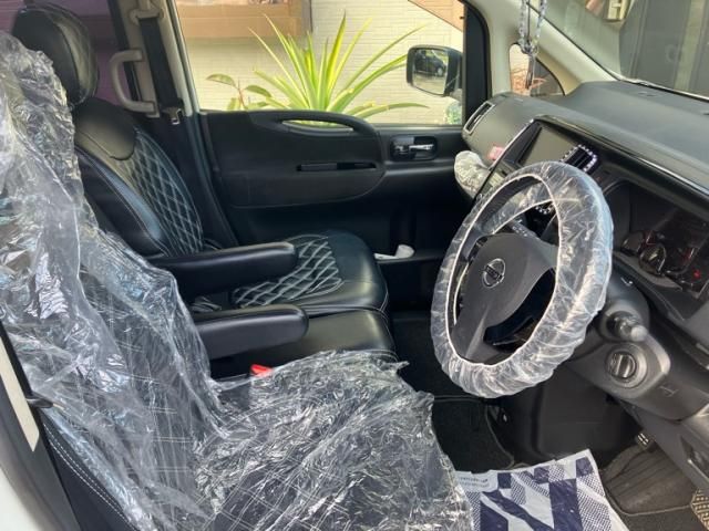 NISSAN SERENA  WG 2009