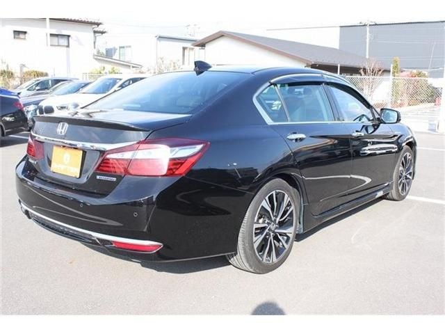 HONDA ACCORD HYBRID 2016