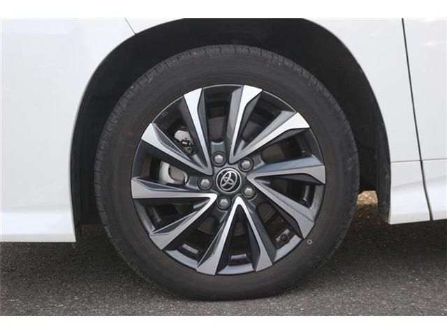 TOYOTA VOXY HYBRID 2025