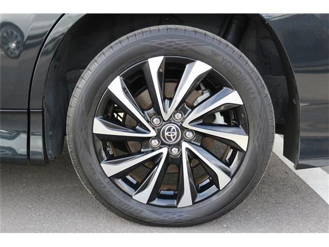 TOYOTA NOAH HYBRID 2023