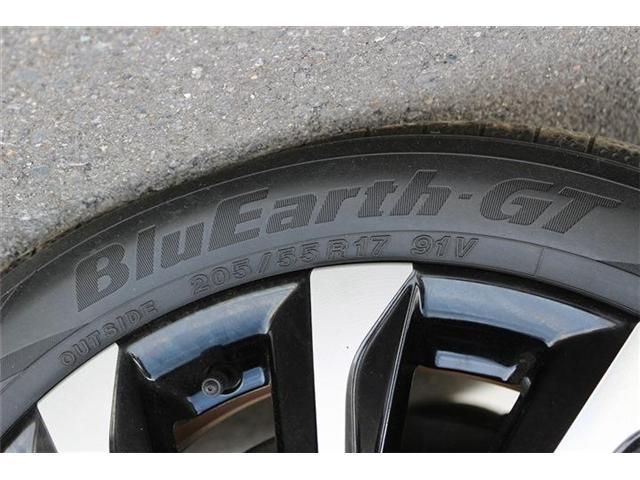 TOYOTA NOAH HYBRID 2023