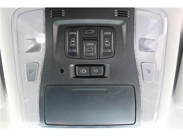 TOYOTA ALPHARD hybrid 4WD 2015