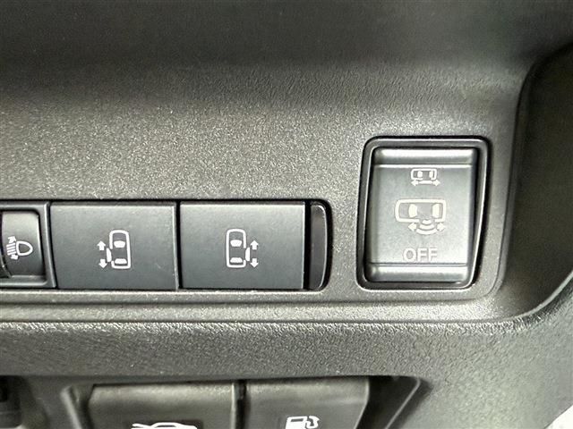 NISSAN SERENA  WG 2023