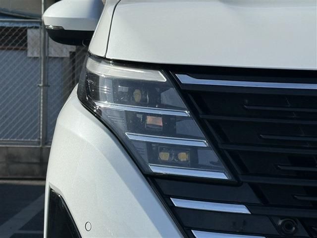 NISSAN SERENA  WG 2023