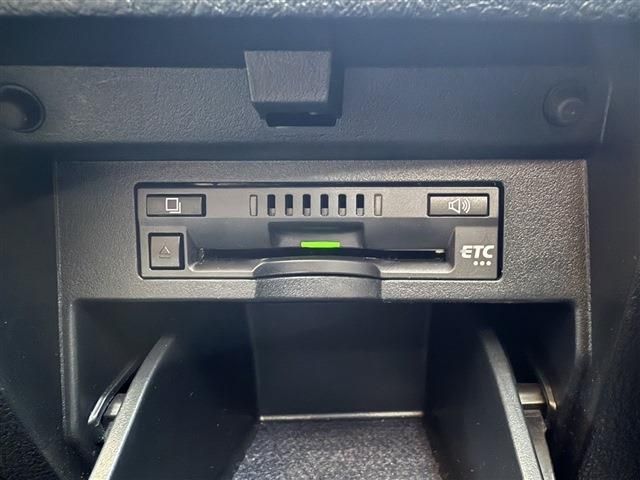 TOYOTA ALPHARD hybrid 4WD 2018