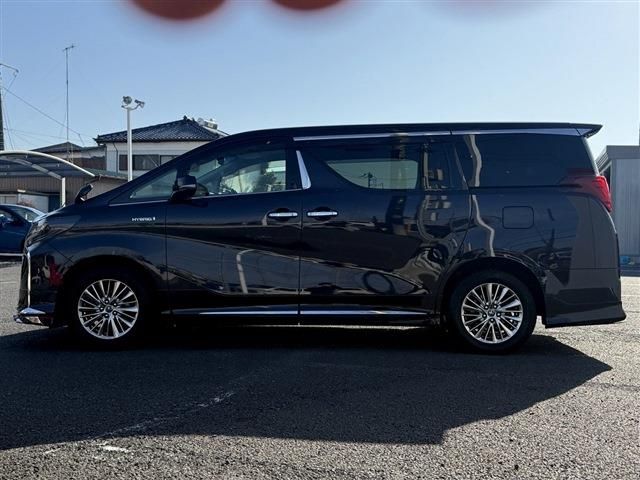 TOYOTA ALPHARD hybrid 4WD 2018
