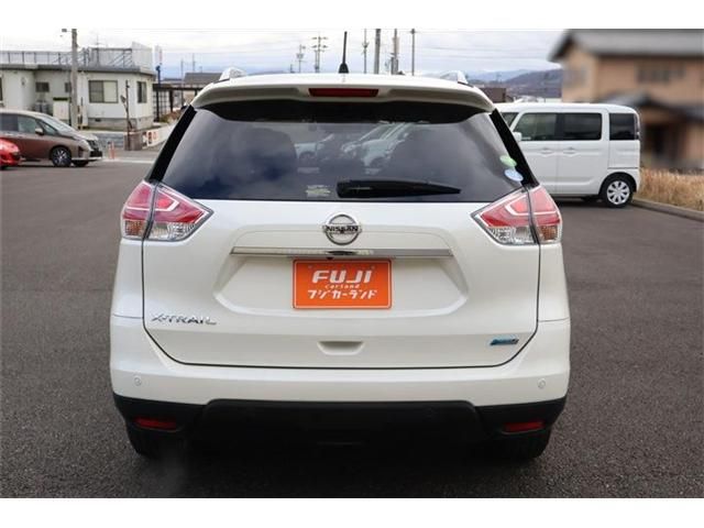 NISSAN X-TRAIL 4WD 2016