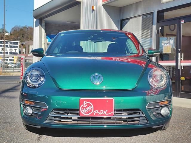 VOLKSWAGEN VOLKSWAGEN The BEETLE 2017