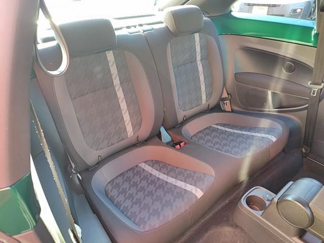 VOLKSWAGEN VOLKSWAGEN The BEETLE 2017