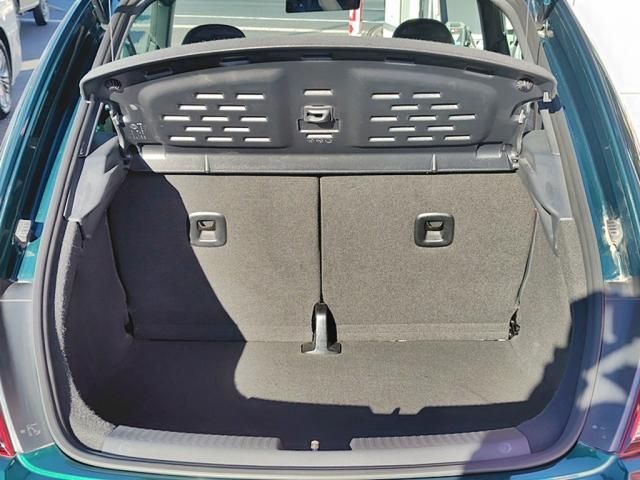 VOLKSWAGEN VOLKSWAGEN The BEETLE 2017