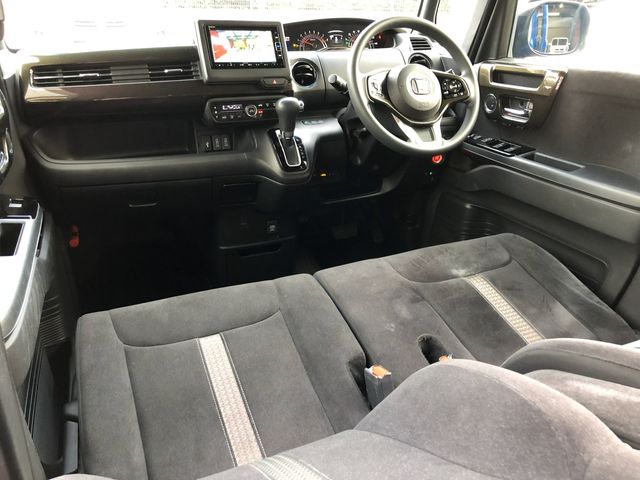 HONDA N BOX CUSTOM 2020