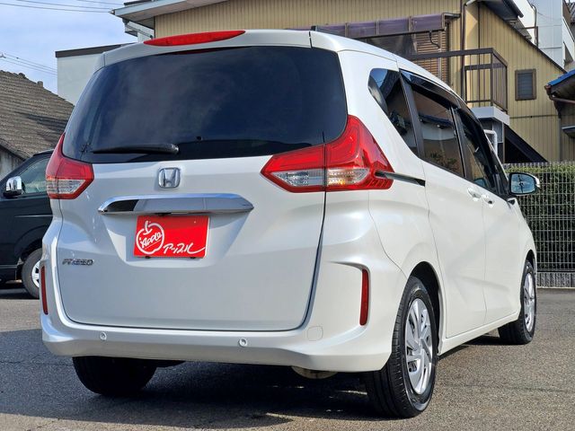 HONDA FREED 2022