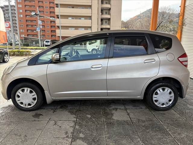 HONDA FIT 2010