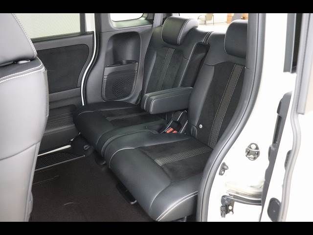 HONDA N BOX CUSTOM 2020