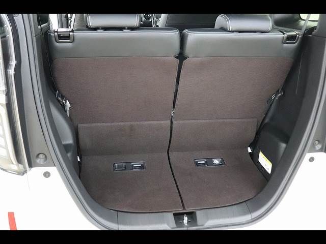 HONDA N BOX CUSTOM 2020