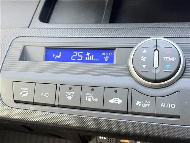 HONDA FREED HYBRID 2015