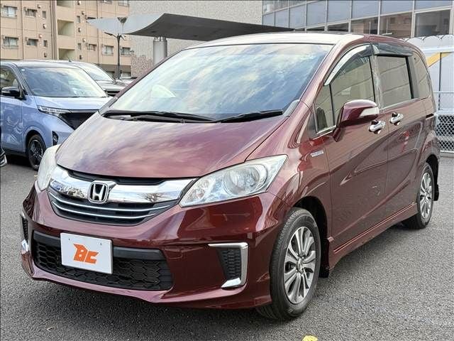 HONDA FREED HYBRID 2015