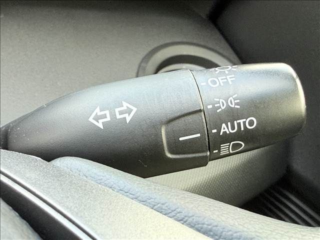 HONDA FREED HYBRID 2015