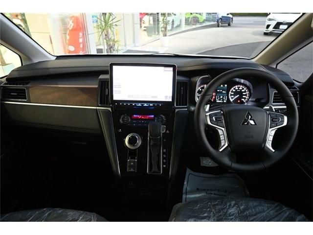 MITSUBISHI DELICA D:5 4WD 2024