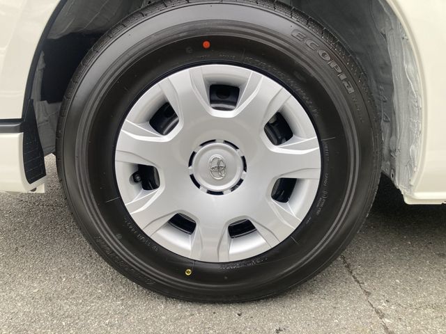 TOYOTA HIACE van 2WD 2025