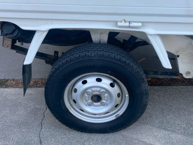 DAIHATSU HIJET truck 4WD 2014