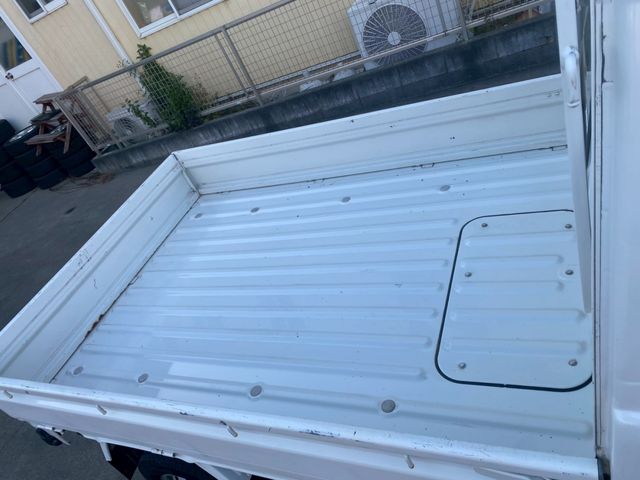 DAIHATSU HIJET truck 4WD 2014