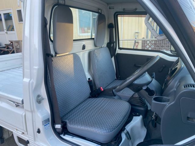 DAIHATSU HIJET truck 4WD 2014