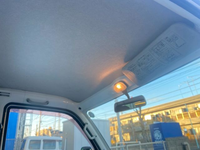 DAIHATSU HIJET truck 4WD 2014