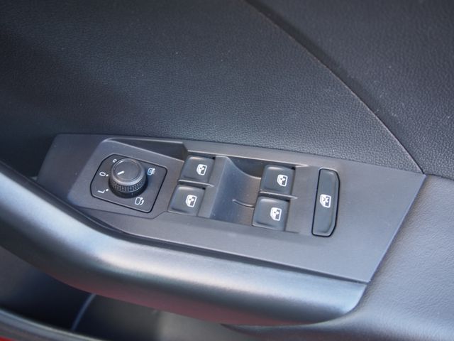 VOLKSWAGEN VOLKSWAGEN T-Cross 2023