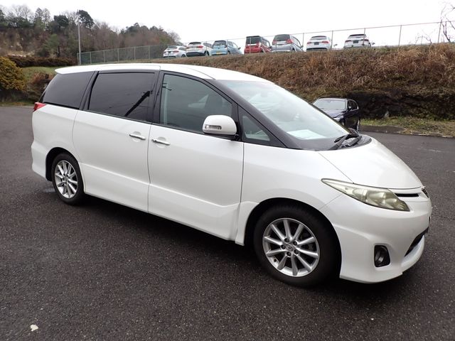 TOYOTA ESTIMA 2009