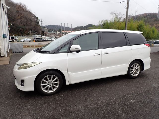 TOYOTA ESTIMA 2009