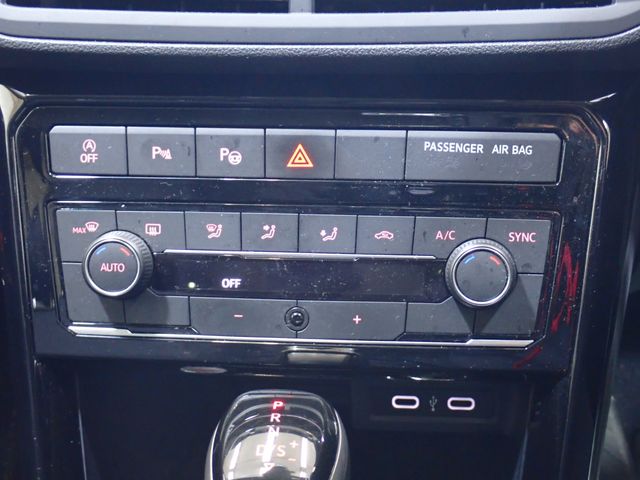 VOLKSWAGEN VOLKSWAGEN T-Cross 2021