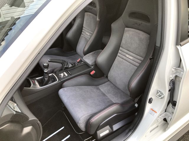 SUBARU IMPREZA WRX 5Door 2010