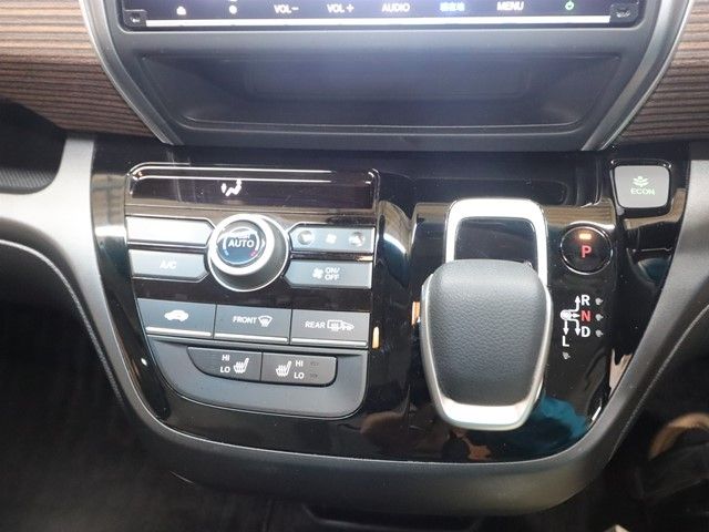 HONDA FREED plus HYBRID 2022