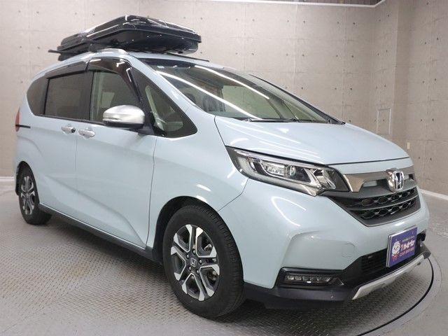 HONDA FREED plus HYBRID 2022
