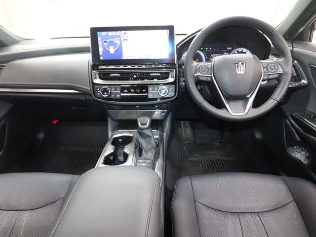 TOYOTA CROWN sedan hybrid 2022