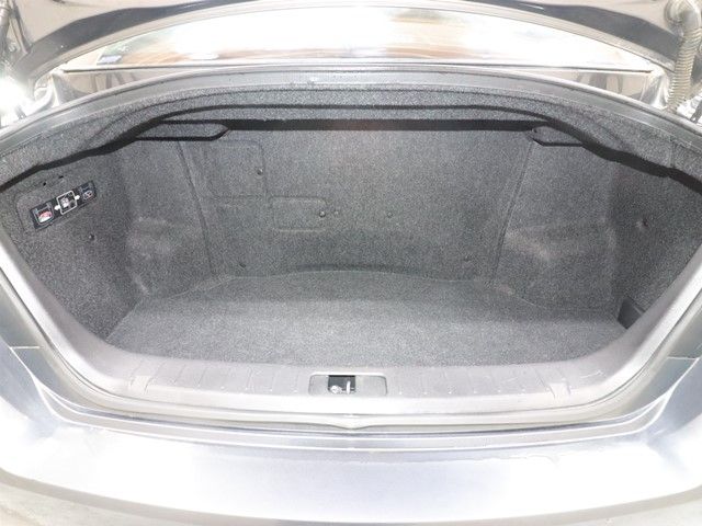 NISSAN FUGA HYBRID 2011